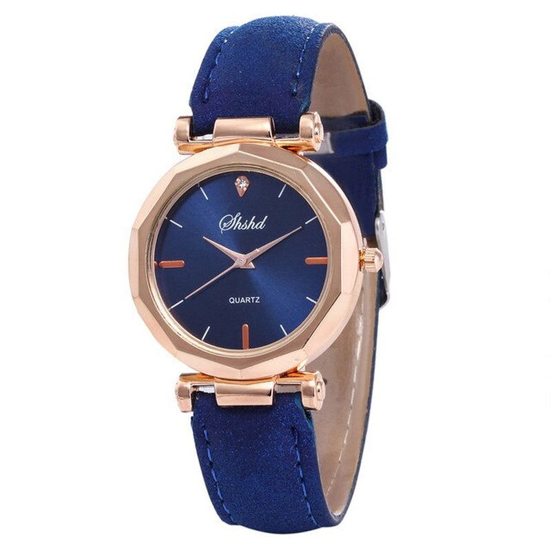 "Stunning Crystal Quartz Women'S Watch - Waterproof, Luxury Leather Strap, Fashionable Analog Wristwatch for Casual Elegance"
