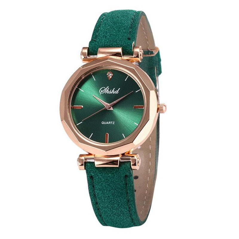 "Stunning Crystal Quartz Women'S Watch - Waterproof, Luxury Leather Strap, Fashionable Analog Wristwatch for Casual Elegance"