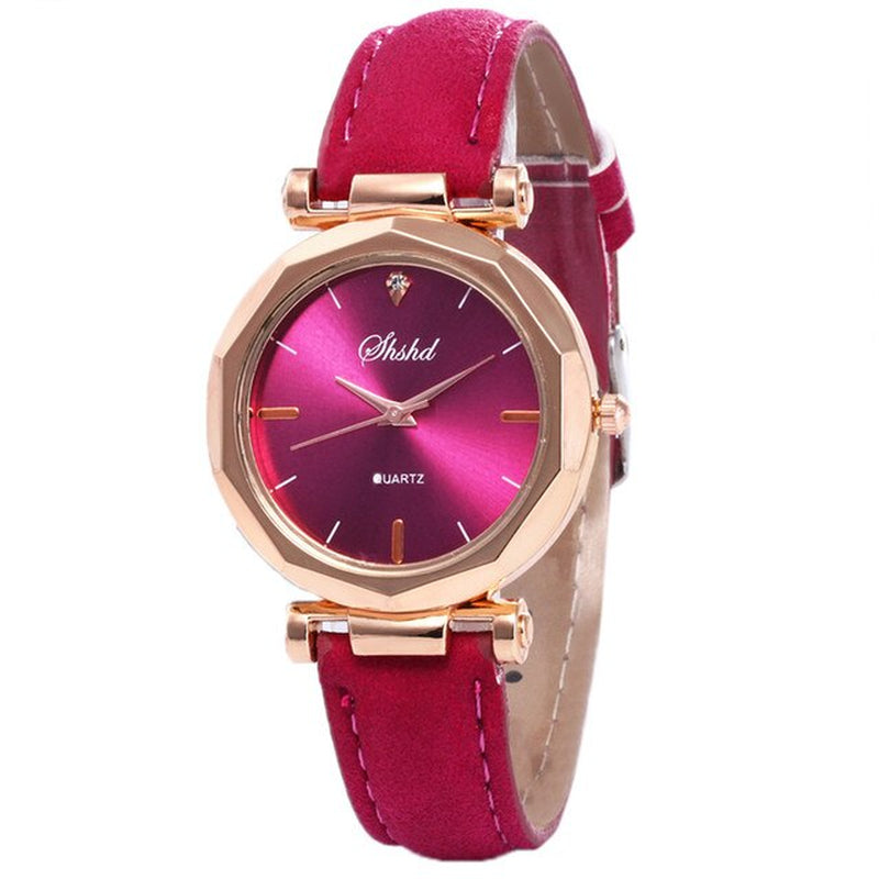 "Stunning Crystal Quartz Women'S Watch - Waterproof, Luxury Leather Strap, Fashionable Analog Wristwatch for Casual Elegance"