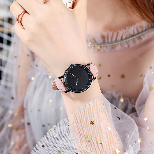 "Stylish Stainless Steel Quartz Watch for Ladies - Elegant Bracelet Wristwatch for Casual and Formal Wear"