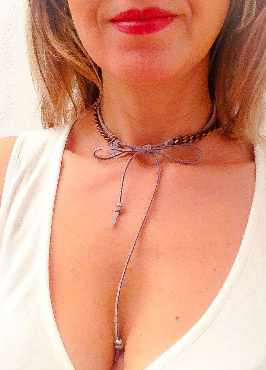 "Stylish Deerskin Leather Choker with Silver or Gold Chain - a Must-Have Accessory for Coachella and Beyond!"