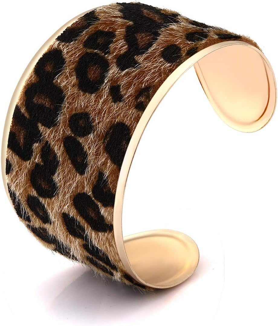 "Exquisite Leopard Cuff Bracelet - Elegant Horse Hair Leather with Wide Gold Open Bangle for Women"