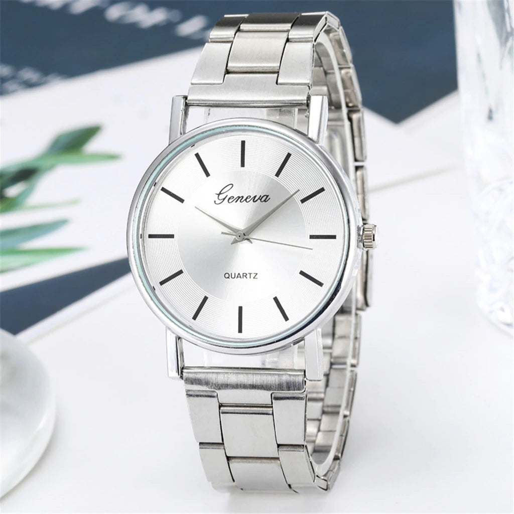 "Stylish and Waterproof Women'S Quartz Watch - Perfect Gift for Ladies"