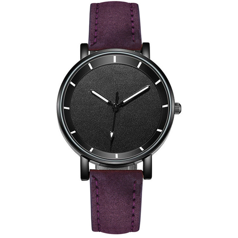 "Stylish Stainless Steel Quartz Watch for Ladies - Elegant Bracelet Wristwatch for Casual and Formal Wear"