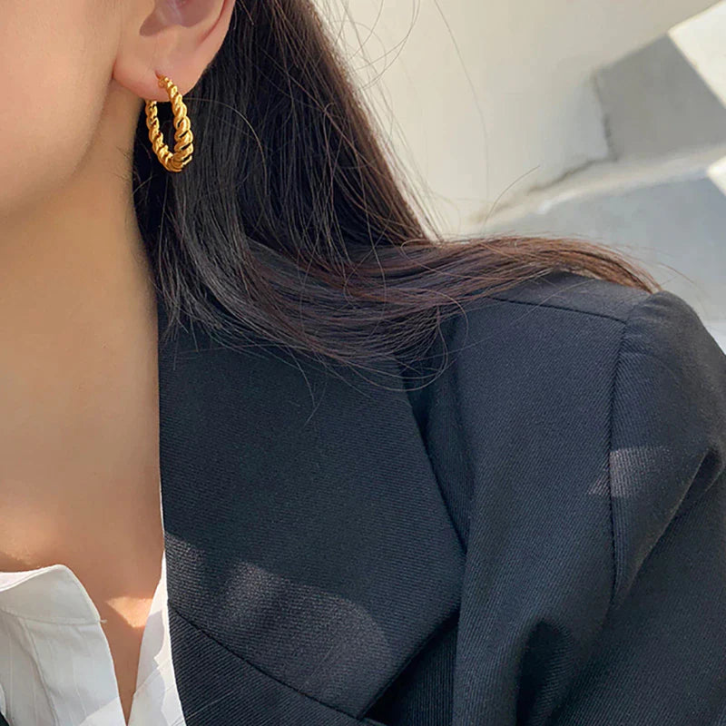 "Stylish Gothic Hoop Earrings - Trendy Women'S Korean Fashion Jewelry with a European/American Twist"