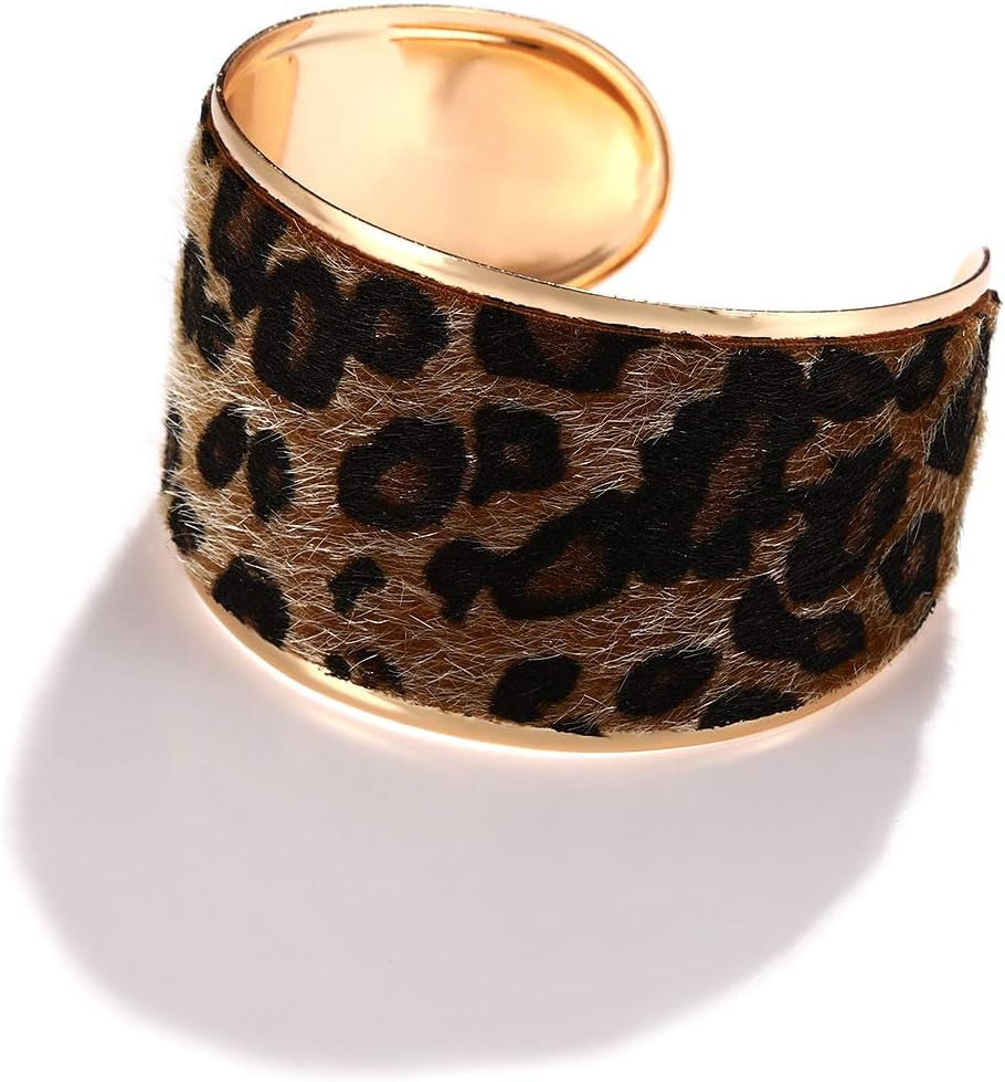 "Exquisite Leopard Cuff Bracelet - Elegant Horse Hair Leather with Wide Gold Open Bangle for Women"